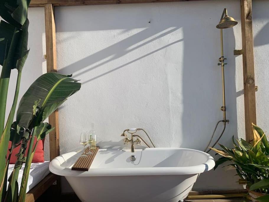 グラナダCosy Loft With Amazing Terrace & Spectacular Viewsアパートメント エクステリア 写真